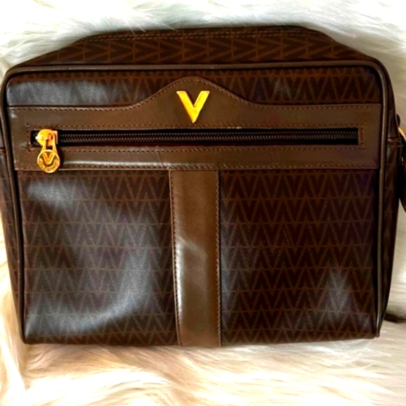 1. Authentic Vintage Valentino Crossbody - Picture 1 of 5